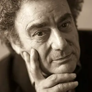 招聘教授 3 Bruno Rigutto