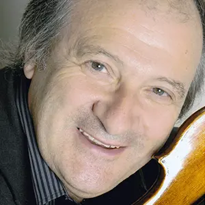 招聘教授 6 Régis Pasquier